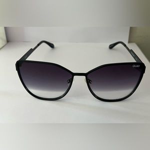 Quay In Pursuit Cat Eye sunglasses